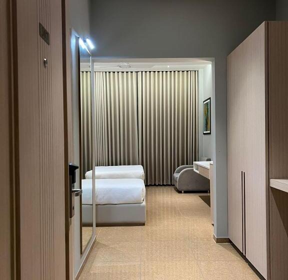 Отель Pride Resort, Rajkot