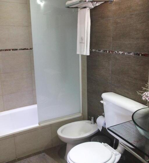 فندق Samarán Suites