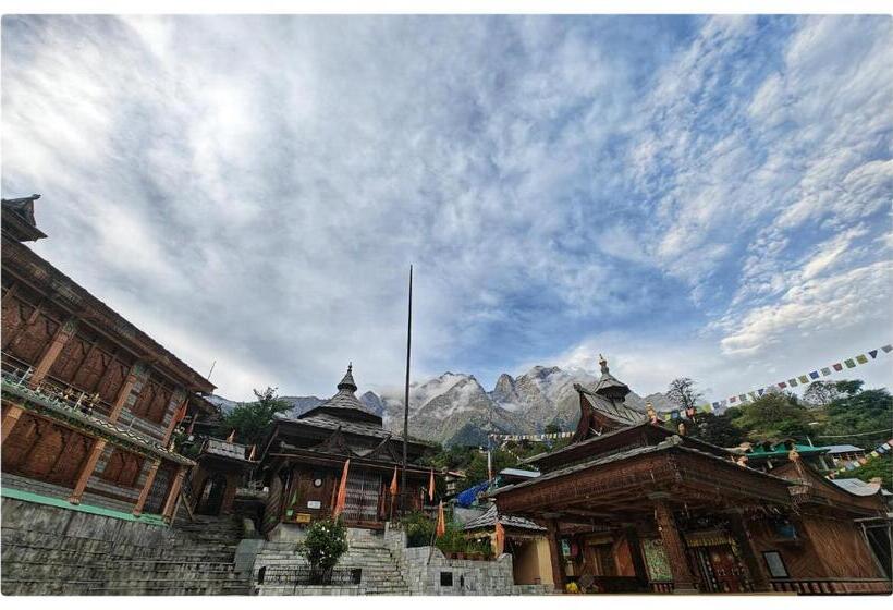 Отель Sangla Mansion