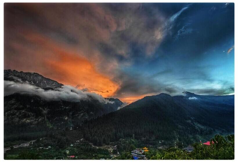 Отель Sangla Mansion