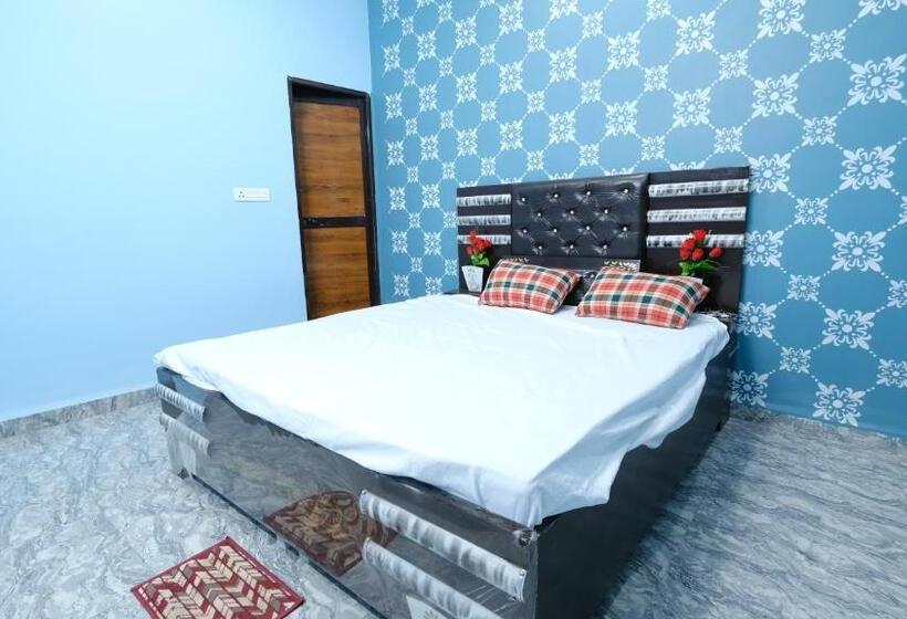 בית מלון כפרי Shree Krishna Niwas