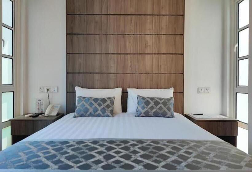 ホテル Solesor Kampong Beach Resort