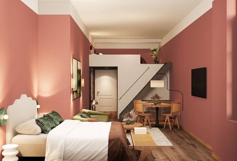 هتل The Charming By Curt Suites