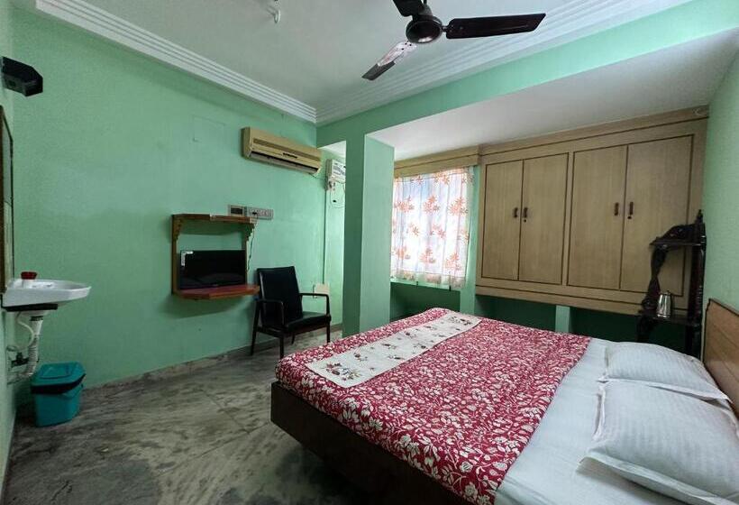 בית מלון כפרי The Kaya Rockview Trichy