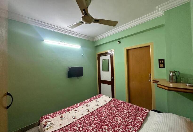 בית מלון כפרי The Kaya Rockview Trichy