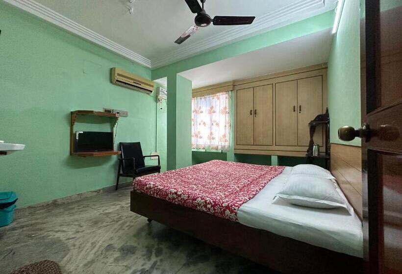 בית מלון כפרי The Kaya Rockview Trichy