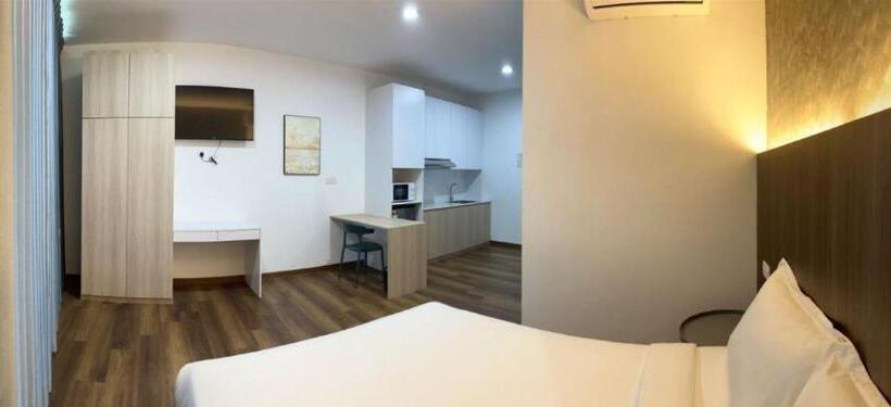 ホテル Unihome Suite