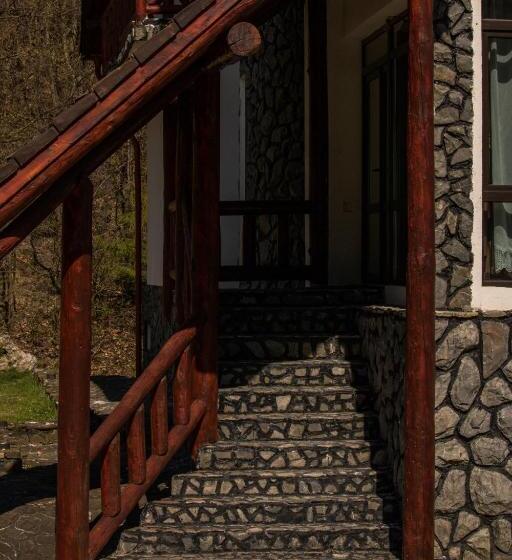 فندق Vila Katherina