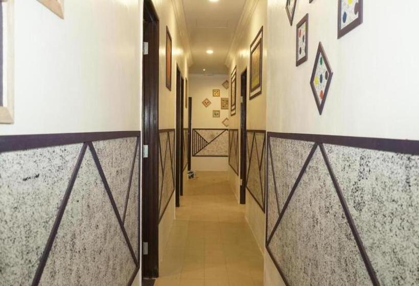 فندق Yss Homestead Inderawasih