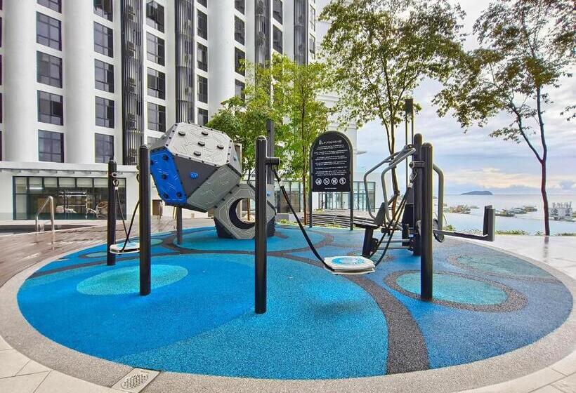 Just Chillin Seaview