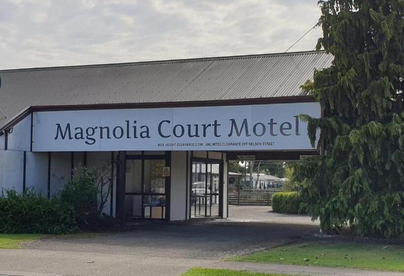 Magnolia Court Motel