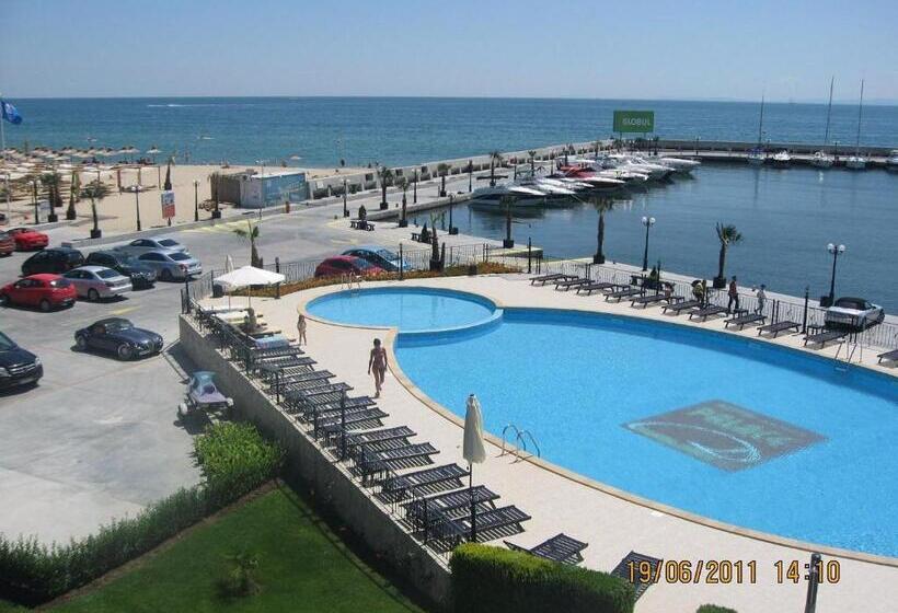 Marina Apartments St. Vlas