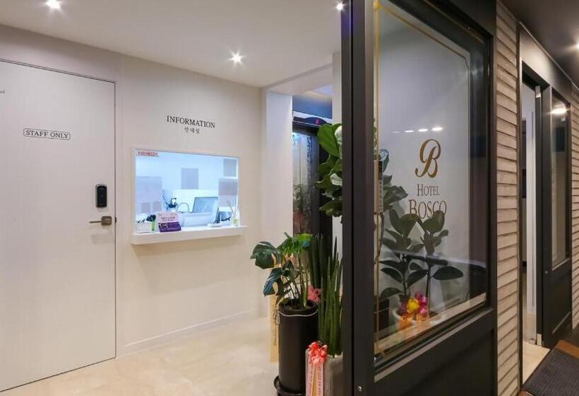 Мотель Busan Daeyeondong Hotel Bosco