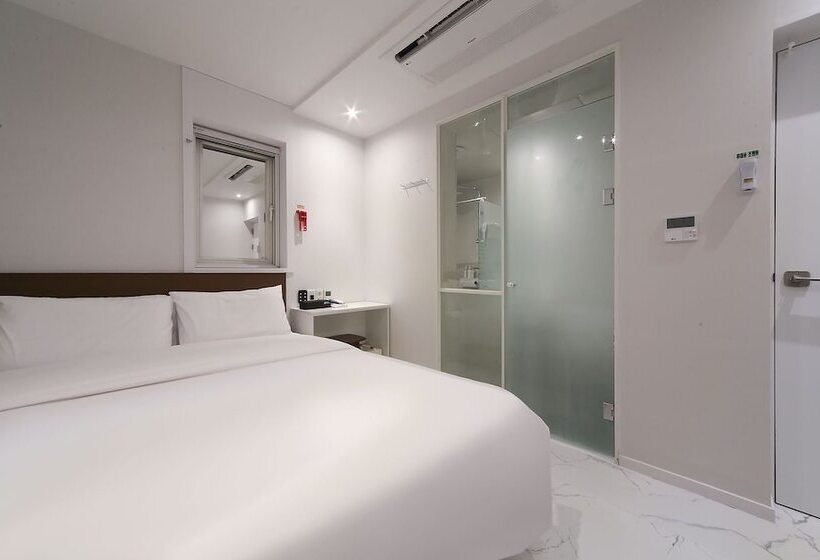 Мотель Busan Daeyeondong Hotel Bosco