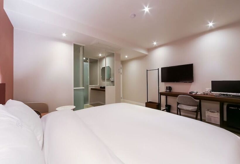 Мотель Busan Daeyeondong Hotel Bosco