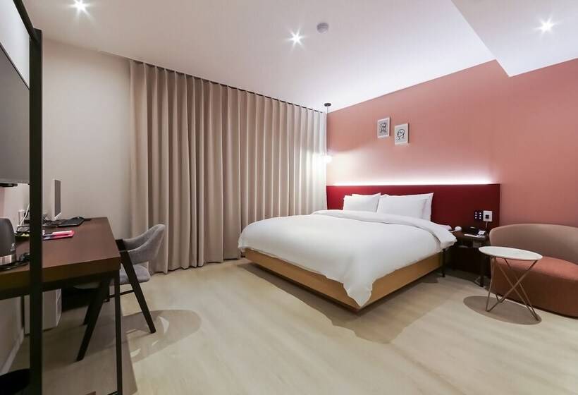 Мотель Busan Daeyeondong Hotel Bosco