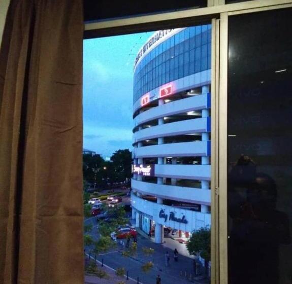 فندق على الطريق Sc Lodging House Sinsuran Complex