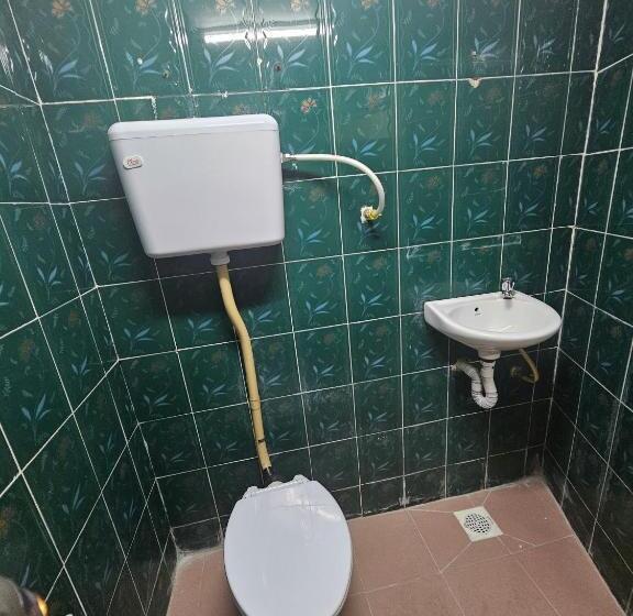 Oyo 90867 Hotel Bintang Inns