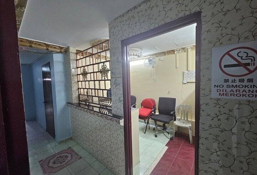 Oyo 90867 Hotel Bintang Inns