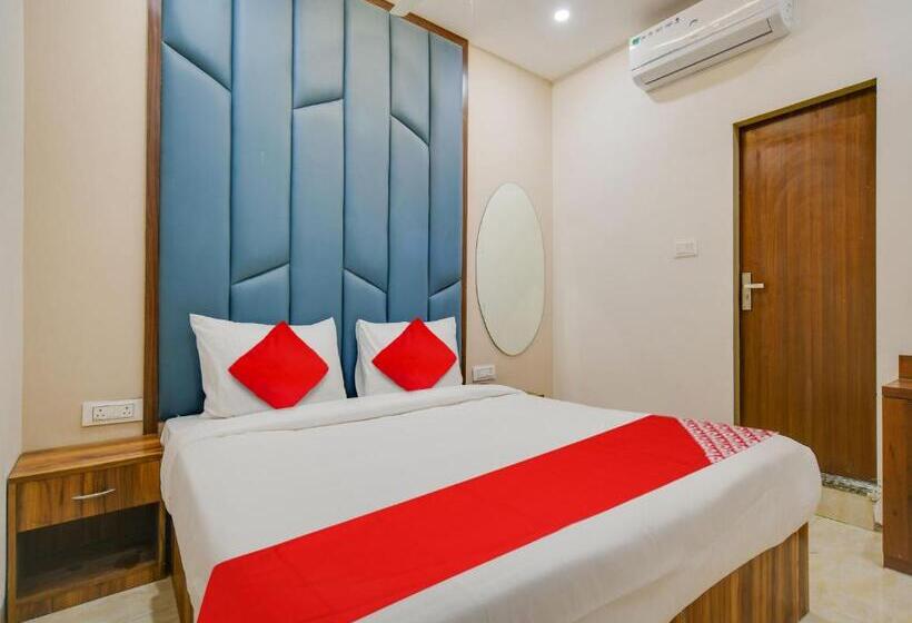 Oyo Hotel Bliss Stay