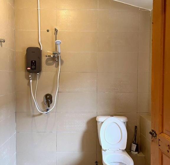 פנסיון Aayu Stewart