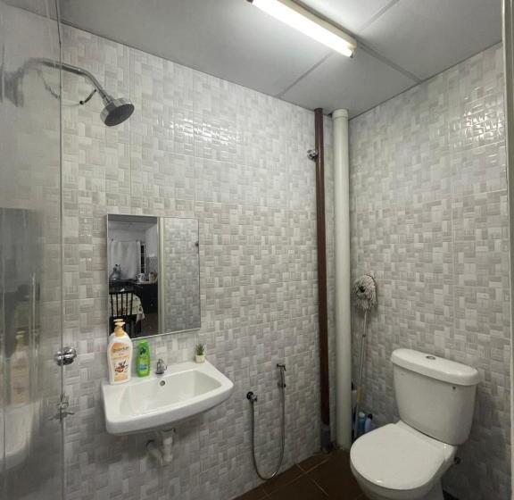 פנסיון Adeela Homestay @ Bandar Kuantan