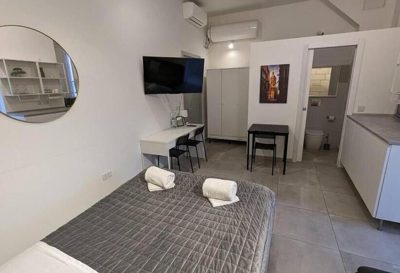 پانسیون Casa Cospicua Knight Residency