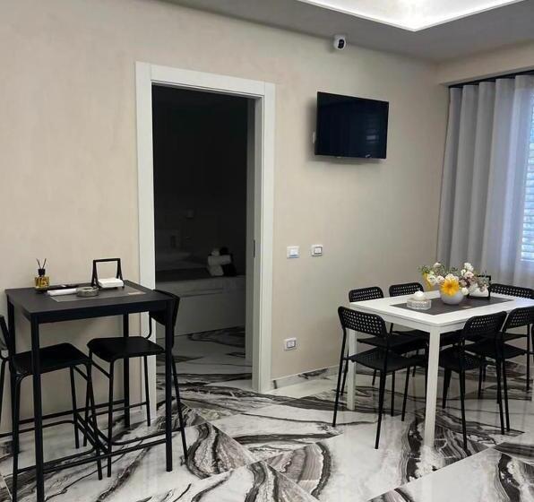 膳宿费 Tom Luxury Home