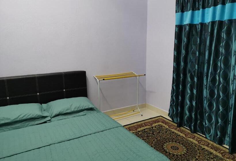 بنسيون Desa Kemboja Homestay