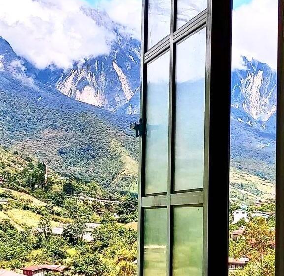 膳宿费 Dongorit Cabin Deluxe Room