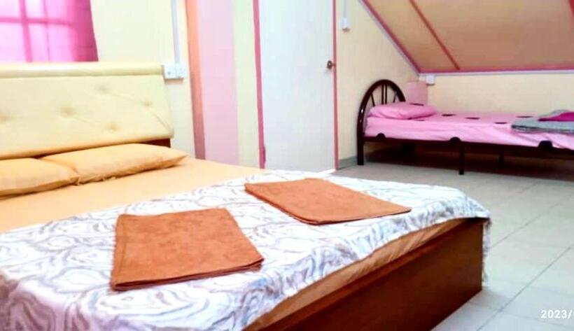 膳宿费 Dongorit Cabin Deluxe Room