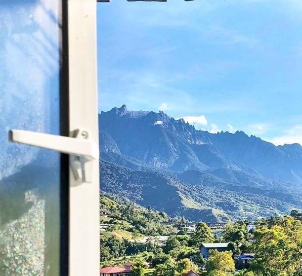 膳宿费 Dongorit Cabin Deluxe Room