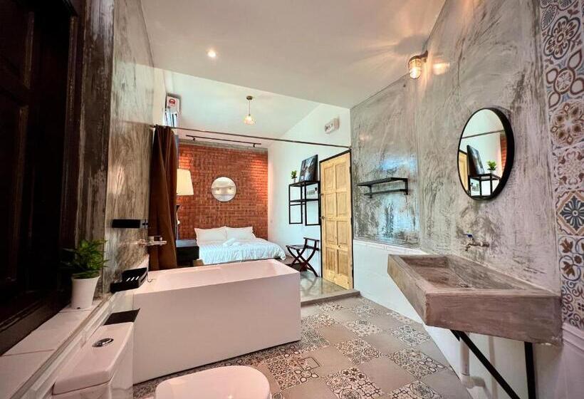 פנסיון Dosomething Guest House 8