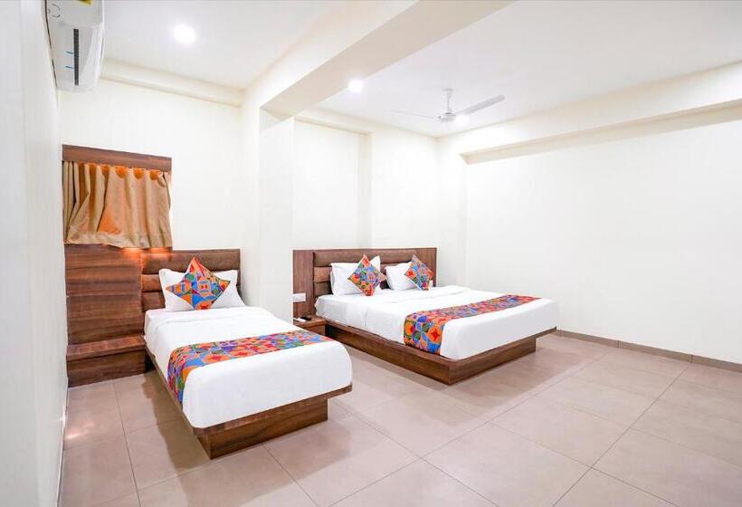 펜션 Fabhotel Hill Park I