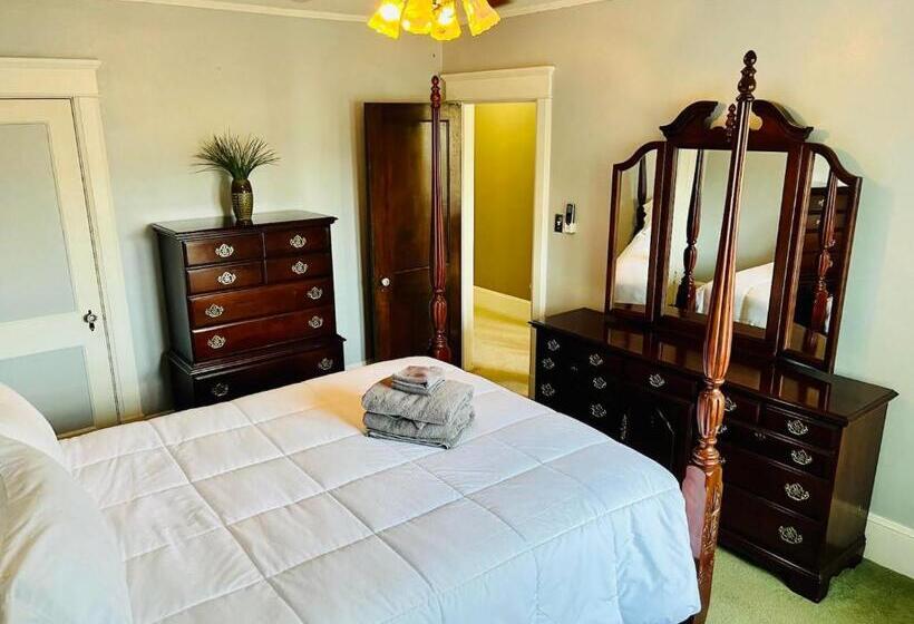 פנסיון Greenridge Getaway:near Universities & Attractions