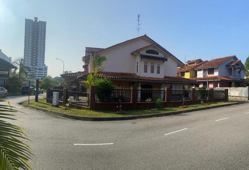 펜션 Guesthouse Khatib