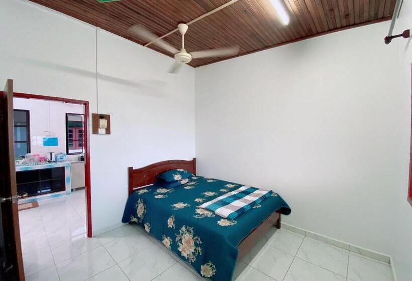 פנסיון Roomstay Mok House   Unit 2