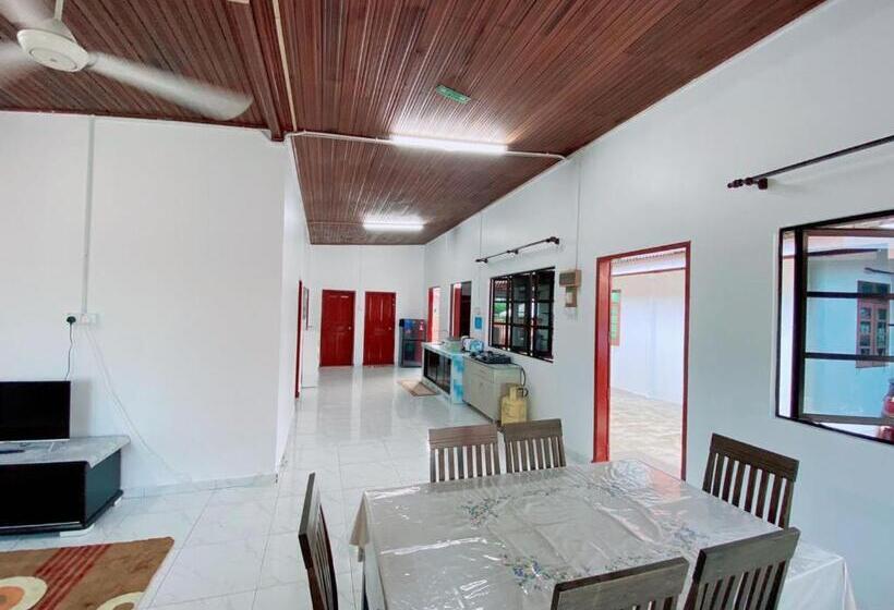 פנסיון Roomstay Mok House   Unit 2