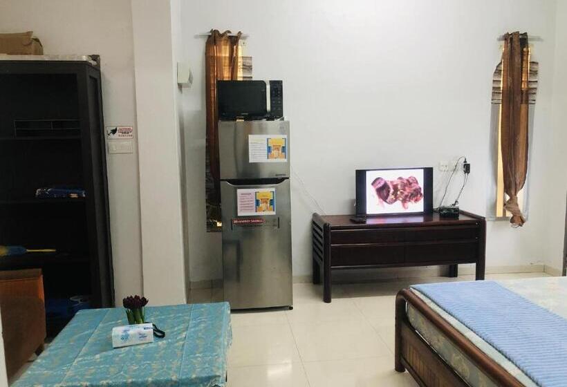 פנסיון Homey Stopover Cherating