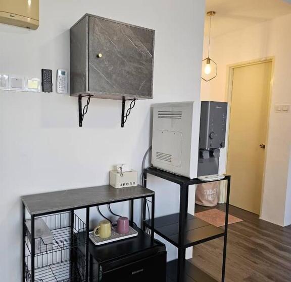 פנסיון House For Fun