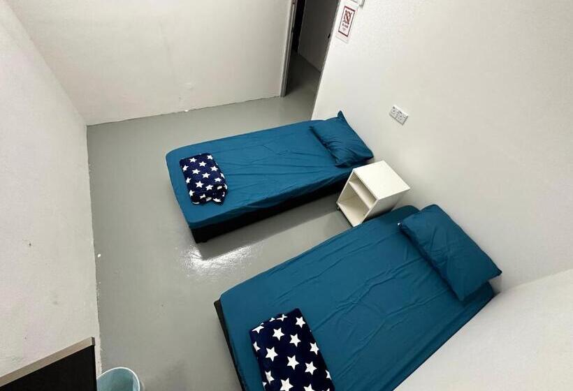 膳宿费 Jiaxin Dormitory Setia Indah 家馨青年旅宿