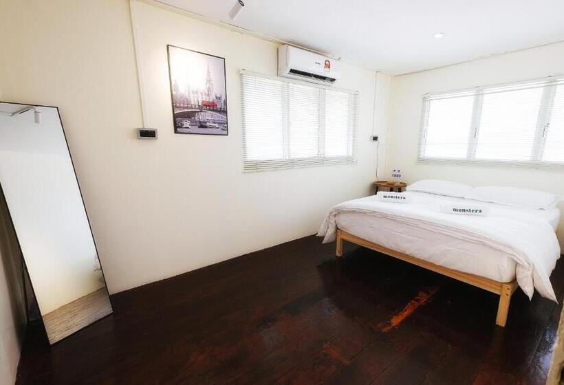 펜션 Monstera Guesthouse