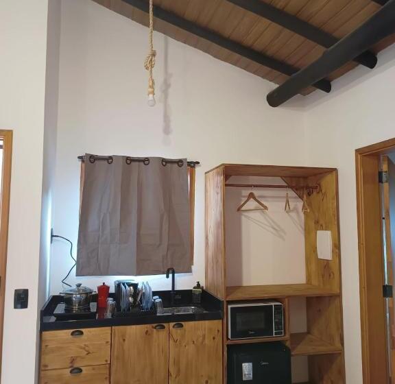 ペンション Mountain House Hospedagem