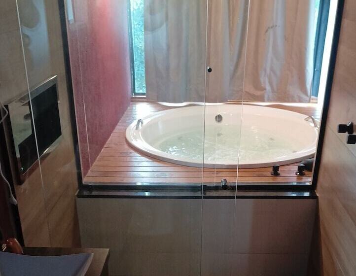 ペンション Mountain House Hospedagem