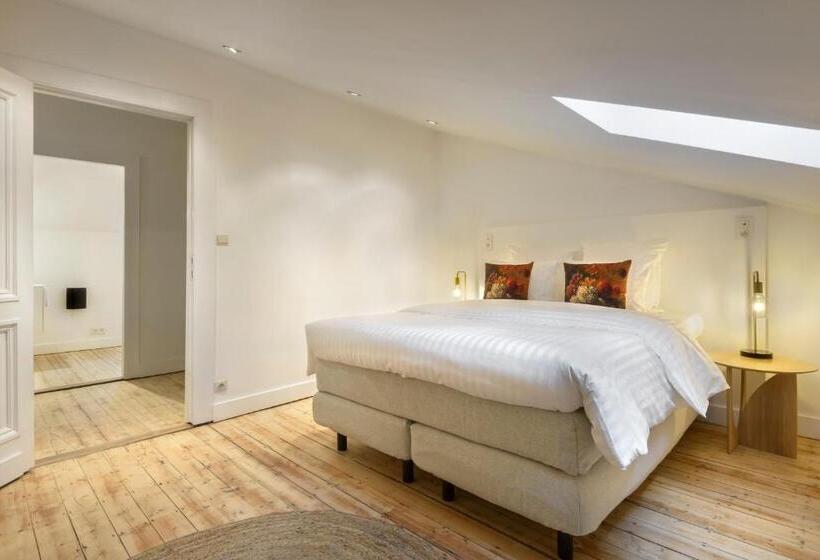 بنسيون Our Bird S Nest In The Heart Of Antwerp