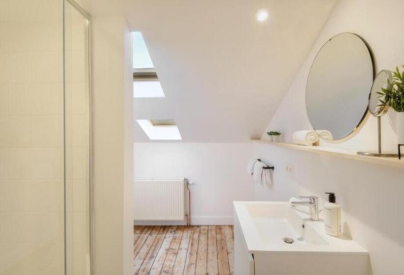 بنسيون Our Bird S Nest In The Heart Of Antwerp