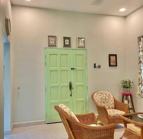 פנסיון Payan Tiny House