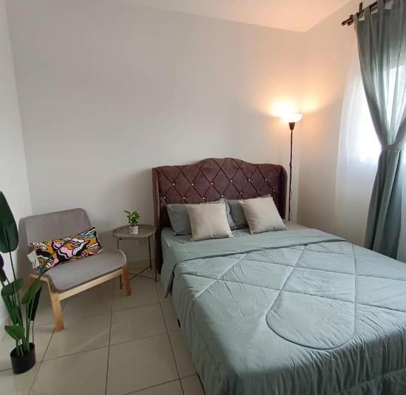 פנסיון Qilayna Guest Room