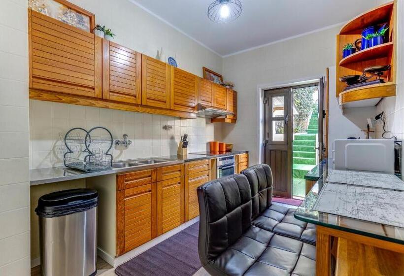 پانسیون Quiet View Rooms