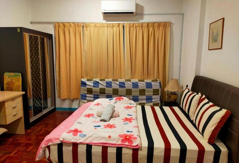 بنسيون R2l5y Room 1 With Balcony And Bathroom